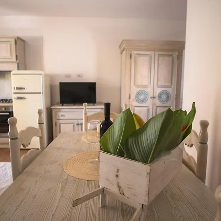 Apartahotel Le Residenze Del Golfo Di Orosei