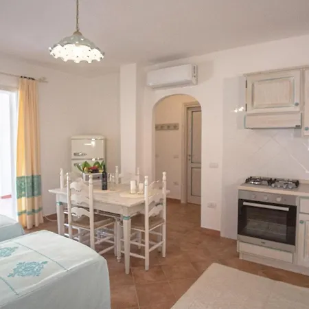 Le Residenze Del Golfo Di 오로세