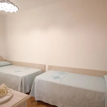 Le Residenze Del Golfo Di Apartahotel 3*