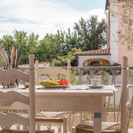 Le Residenze Del Golfo Di Ξενοδοχείο με διαμερίσματα